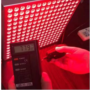 20W Floor Standing Infrared Therapy Lamp – Red Light 655–665nm & IR 850–860nm | Dimmable Timer | AC100–240V | Aluminum Alloy + PC Cover | Floor Stand Included | for Skin Care & Muscle / Joint Relief | US / EU Plug