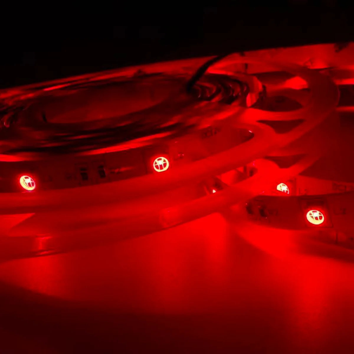 LightingWill 660–670nm SMD5050 DC12V Red LED Strip Light – 30/60/120 LEDs/m, 5 Meters, IP00/IP65