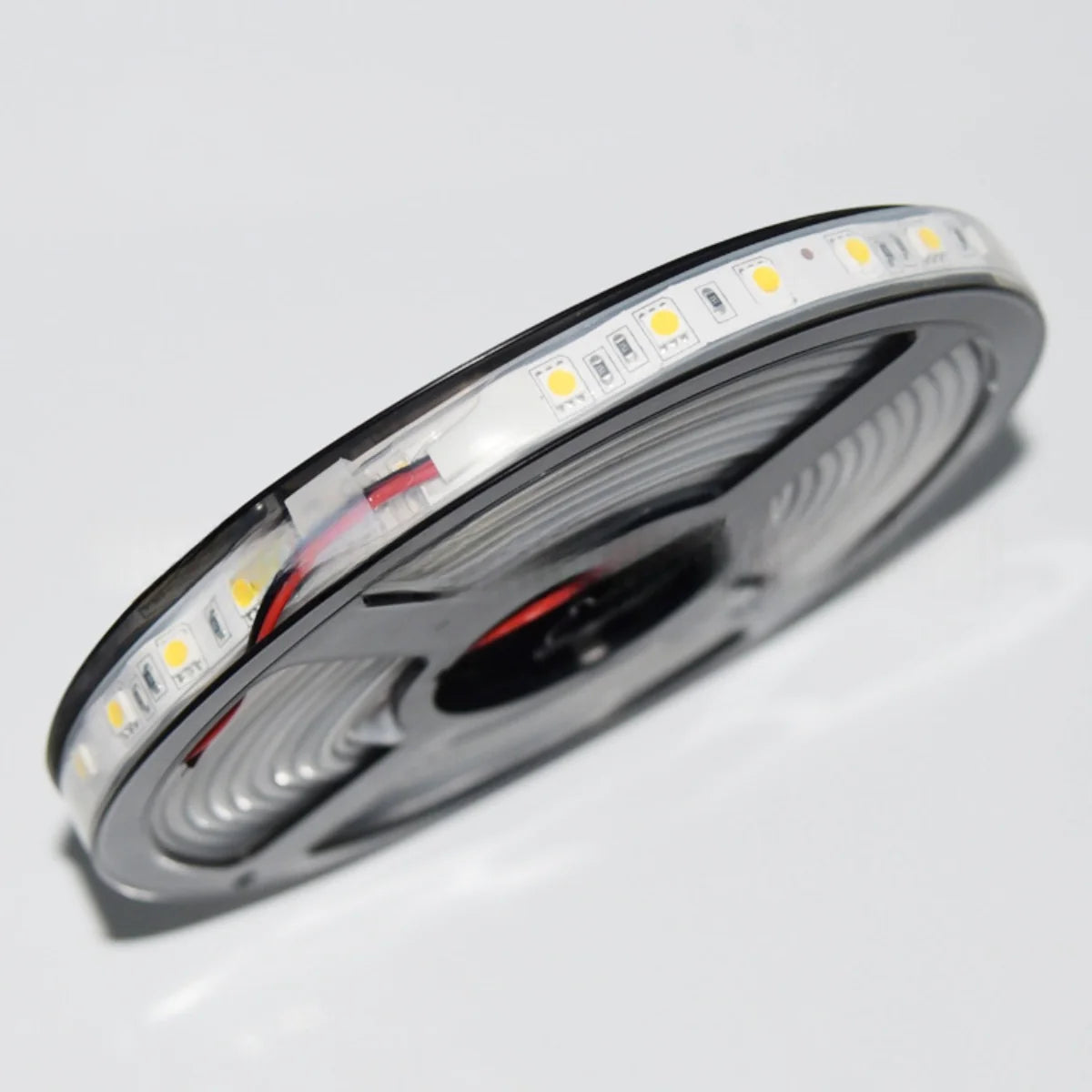 SMD5050 High Brightness LED Strip Light | 5M | DC 12V | 60 LEDs/m | 10mm PCB | 26–28lm/LED | Low Voltage LED Tape | IP00 / IP67 | Warm White / Natural White / Cool White / Golden Yellow / Pink